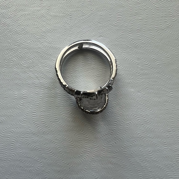 Ring Bomb| Genuine Rock Crystal & Diamond Cubic Zirconia - Picture 2 of 5